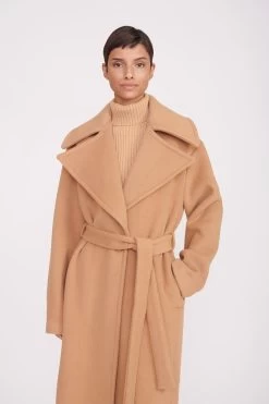 CARVER COAT | CAMEL 10 CARVER COAT | CAMEL -Chic Style Shop 034 230605 Staud Fall Ecom 01178 web
