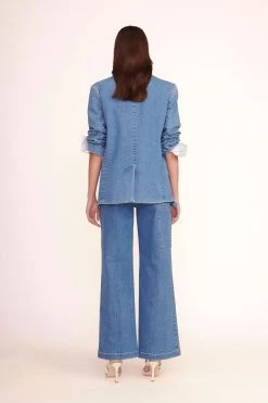 PAINTER PANT | MEDIUM WASH -Chic Style Shop 038 00973 web e844eaa8 d14a 41ed 932d f4fcf4a155f1