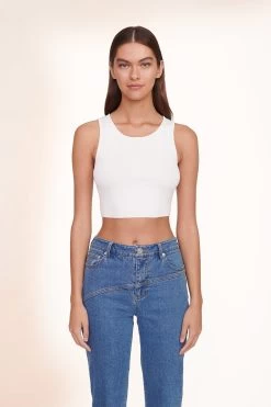 NOLAN PANT | MEDIUM WASH -Chic Style Shop 454 2807 WHT 445 6264 MEDW 00220 web 1