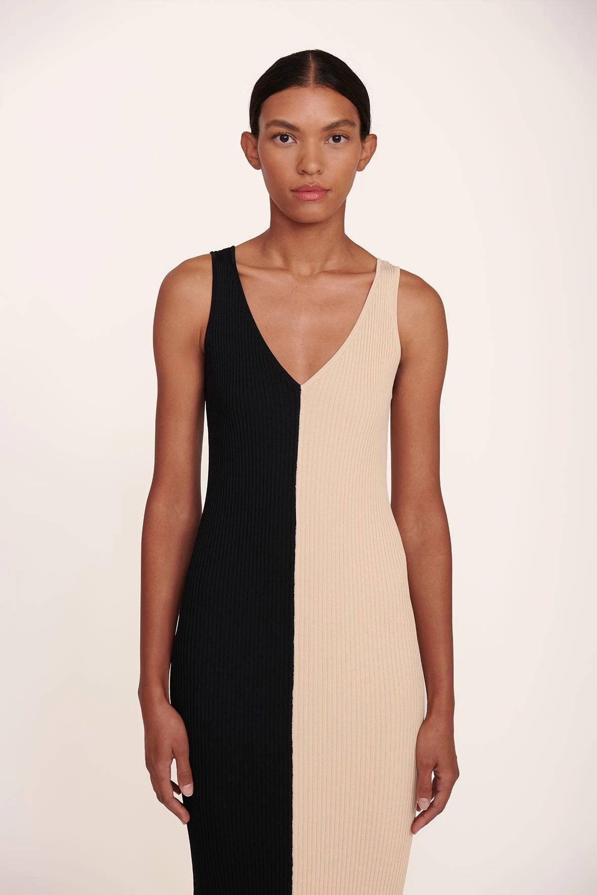 DANA DRESS | BUFF BLACK 2 DANA DRESS | BUFF BLACK - Image 2