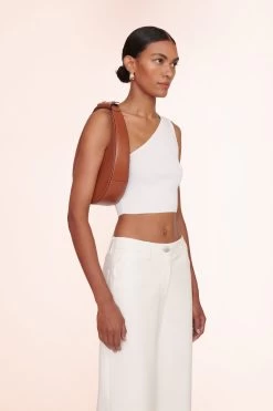 MOON BAG | SADDLE 16 MOON BAG | SADDLE -Chic Style Shop Lexi top white domino pant white 00248 web