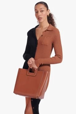 SHIRLEY LEATHER BAG | SADDLE -Chic Style Shop Milton Top Tan Black Elms Skirt Tan Black 02605 web