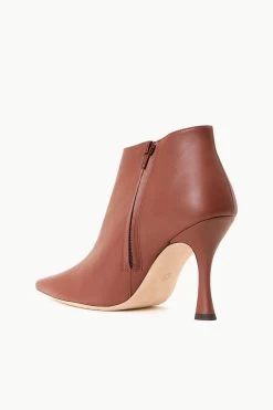 CAMI ANKLE BOOT | CLOVE 7 CAMI ANKLE BOOT | CLOVE -Chic Style Shop STAUD CAMI ANKLEBOOT CLOVE SUPF 23 ECOM 3