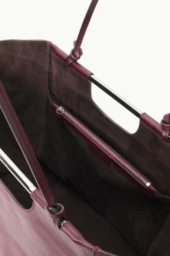 MAR TOTE | RAISIN -Chic Style Shop STAUD MAR TOTE RAISIN FALL 23 ECOM 3
