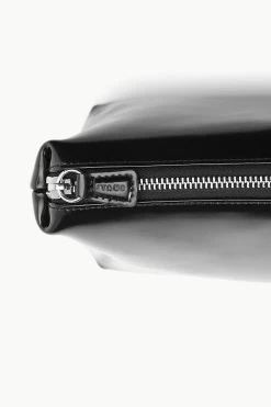 SHIRLEY LEATHER BAG | BLACK POLISHED -Chic Style Shop STAUD SHIRLEYLEATHER TOTE BLACK FALL 23 ECOM 5