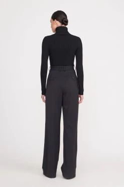 JACE TOP | BLACK 9 JACE TOP | BLACK -Chic Style Shop helvin top black 2 5373f051 4fc6 4452 84d8 f5a3b701bdec