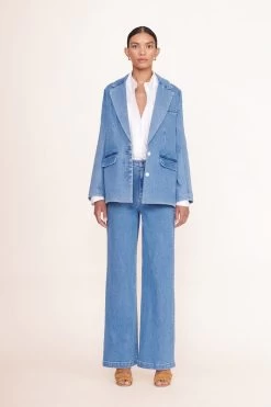 MAXWELL BLAZER | MEDIUM WASH -Chic Style Shop maxwell blazer painter pant medium wash 00975 web