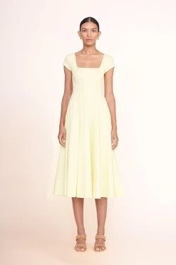 SHORT SLEEVE WELLS DRESS | SUNRAY